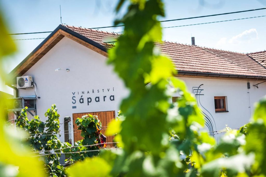 Rodinné vinařství Šápara – sklípek Velké Bílovice