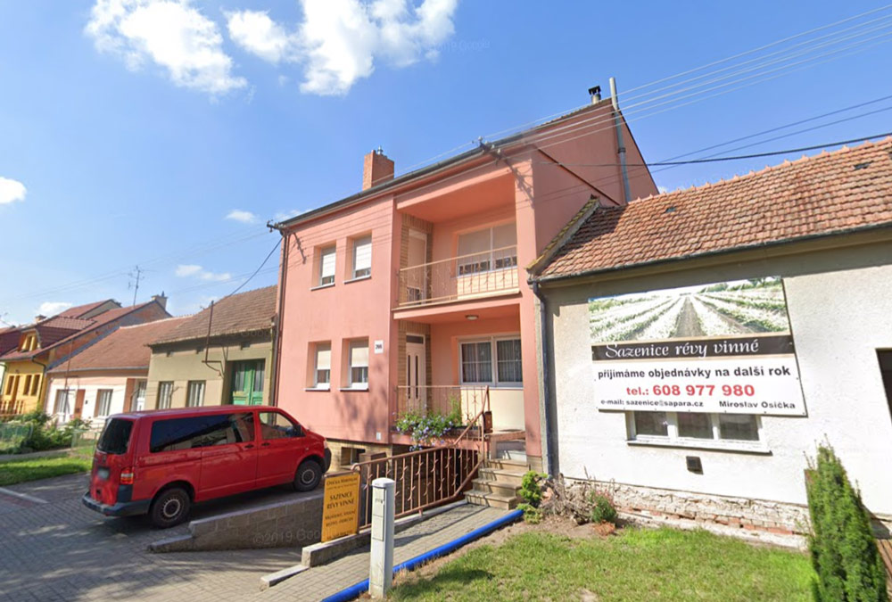 Prodejna Lipová 786, Velké Bílovice